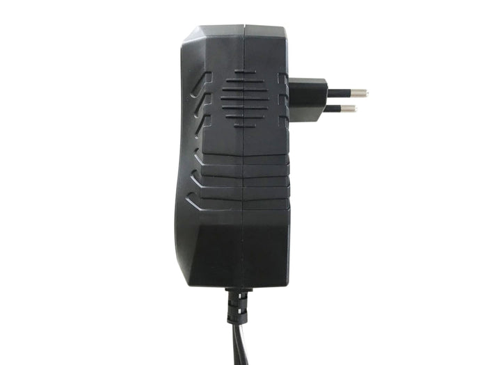 Cargador automático de baterías con clavija SAE KS B2A